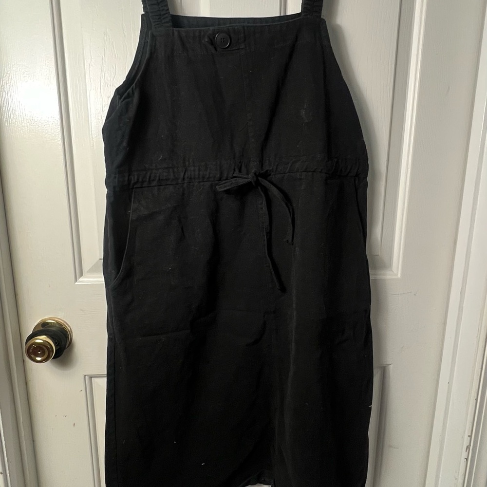 Black Sleeveless Dress with Button Detail
